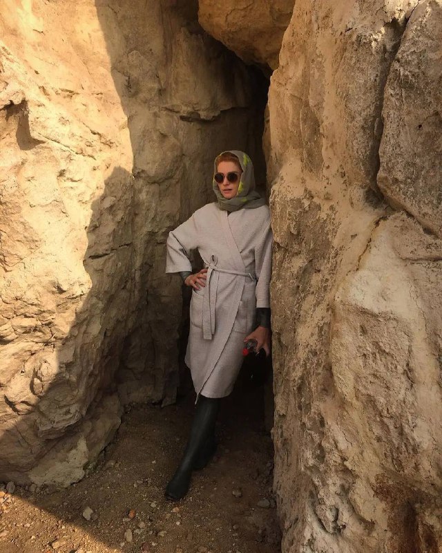 异星灾变 第二季✅Raised by Wolves Season 2（2022）美国 / 剧情 / 科幻 / 奇幻 / 2022-02-03(美国)上映▍剧情简介