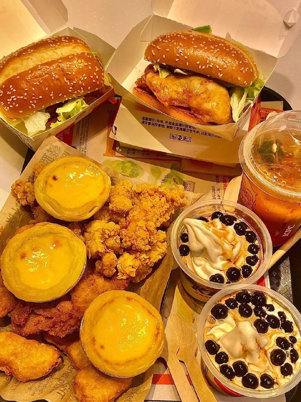 吃饭喽！家人们😎😎 PS