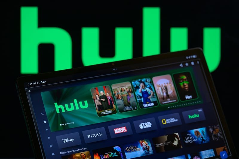🔖 Disney+ 整合 Hulu | 明年独立App下线　Disney 宣布将在 2026 年淘汰独立 Hulu App，并将其内容与品牌全面整合进 Disney+，用户今后只需一个 App 即可观看 Hulu + Marvel + Star Wars + ESPN 等全线内容*️⃣来源